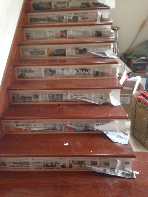 Cầu thang gỗ căm xe lan can kính tay vịn gỗ căm xe vuông 6cm - Ảnh 6