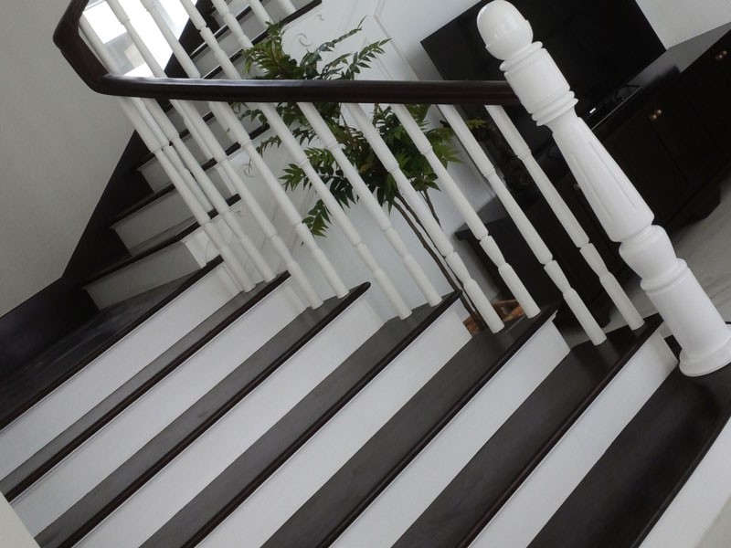 cau thang cam xe lan can go