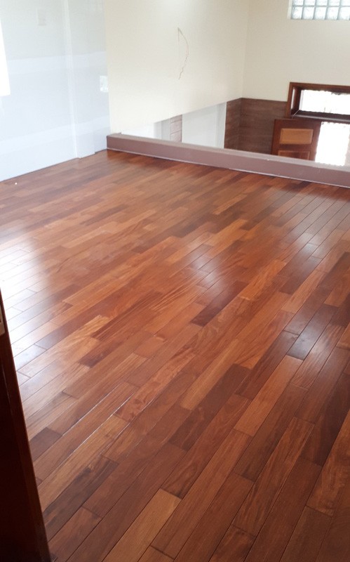 ván lót sàn căm xe tự nhiên