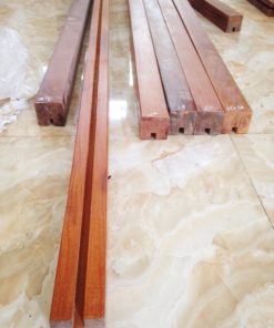 tay vịn cầu thang gỗ vuông