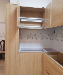 tủ bếp công nghiệp gỗ sồi kệ chén inox 304