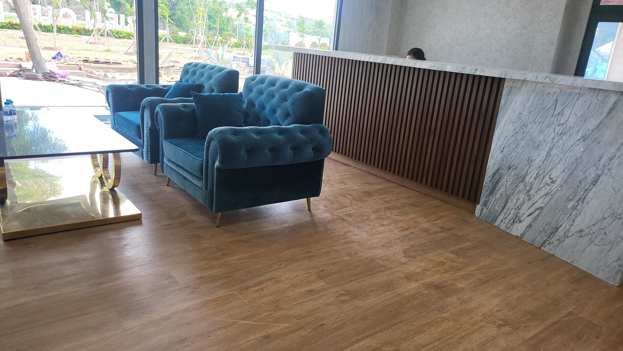 Lắp Đặt Ván Nhựa Giả Gỗ Công Trình Nhà Container Phan Thiết - Ảnh 5