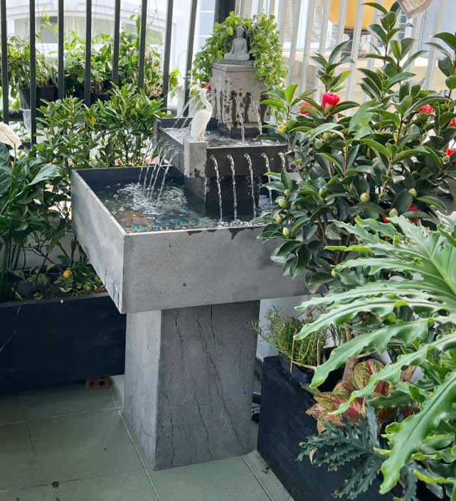 Tiểu cảnh thác nước hồ cá phong thủy thác nước 2 tầng tia độc đáo KT 60cm vuông - Ảnh 4