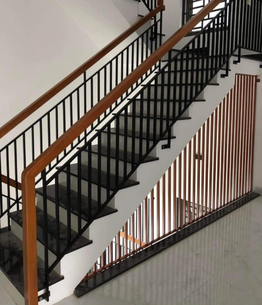 mẫu tay vịn gỗ vuông lan can sắt đơn giản